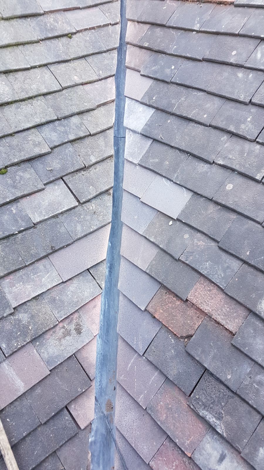 https://www.brattbuilders.com/roofing-birmingham/valley-repairs/